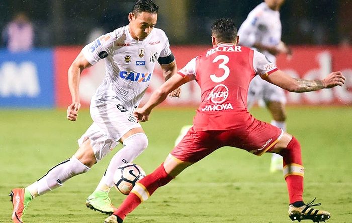 Santos x Santa Fe Copa Libertadores - abril 2017 (Djalma Vassão/Gazeta Press)