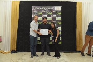 DÉBORA SIQUEIRA - STUDIO FOTOGRÁFICO