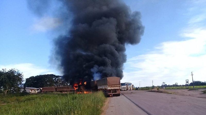 49210716_306914039933517_5794992037241552896_n