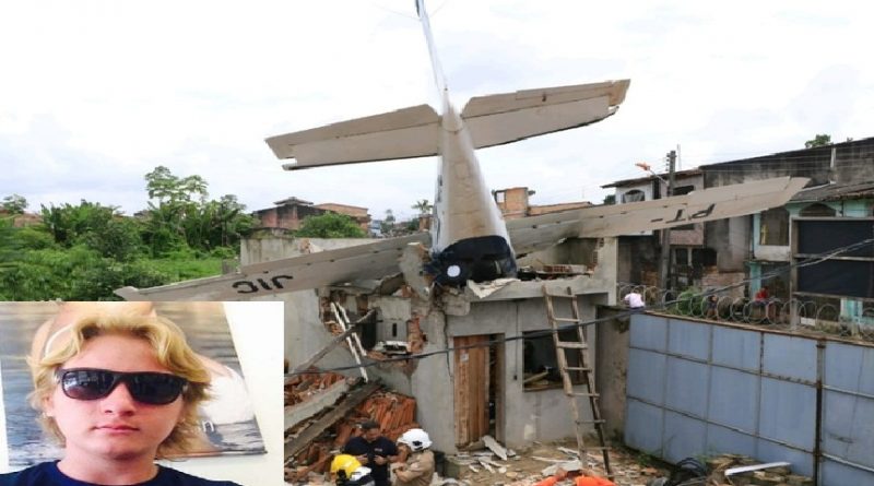 queda monomotor avião aeronave bengui belém — Foto: Reprodução/ TV Liberal