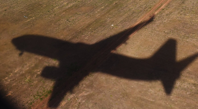 duas pessoas morre avião