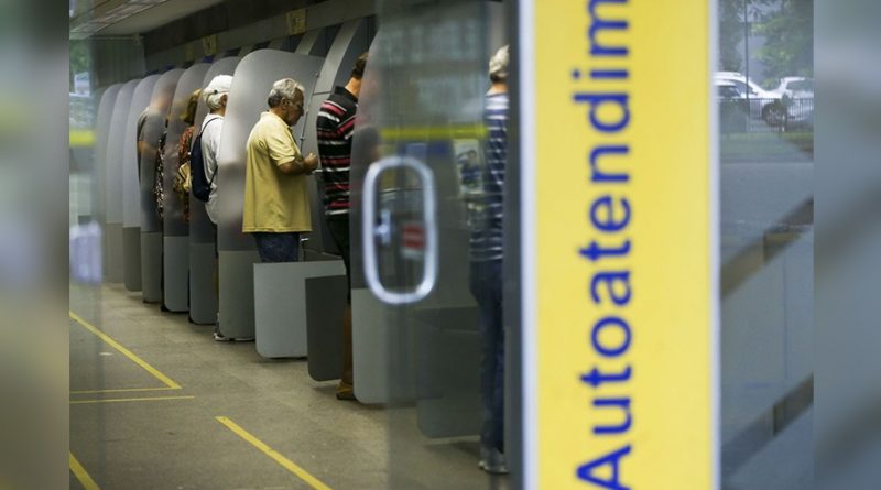 Caixas eletrônicos funcionam normalmente