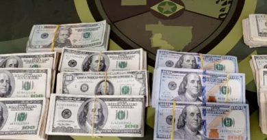 9958EE67-6715-4034-9DC3-379EDACCBD12