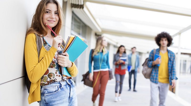 Teenagers friends friendship students concept