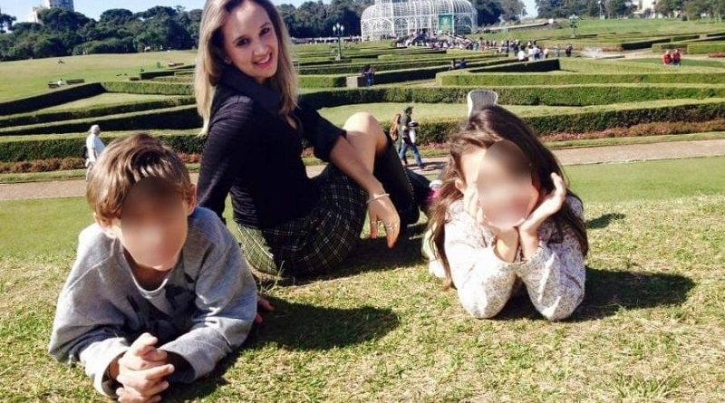 denise-beckmann-e-os-filhos-1565902771337_v2_900x506