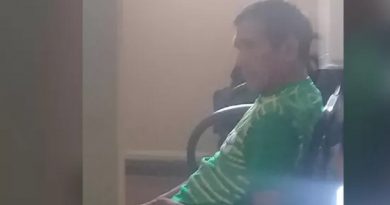 idoso 65 estrupa criança