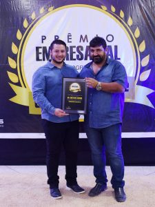 CIRURGIÃO DENTISTA-DR. GUSTAVO ARROIO