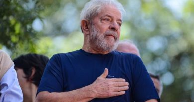 Lula-participa-de-missa-para-Marisa
