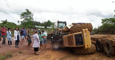 homem morre apos maquina pesada cair em cima