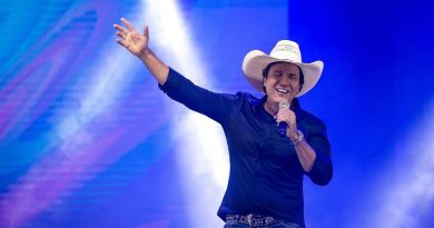 Cantor Juliano Cezar morreu em Uniflor, no norte do Paraná, na madrugada desta terça-feira (31) — Foto: Reprodução/Facebook