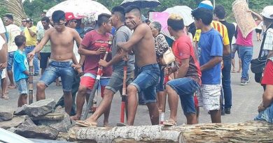 manifestantes-interditam-pa-263-na-barragem-de-tucurui
