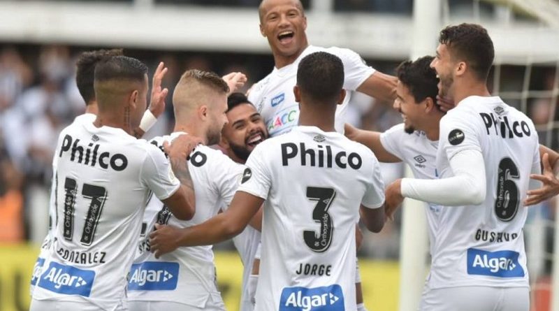 santoooos-1024x682-990x556