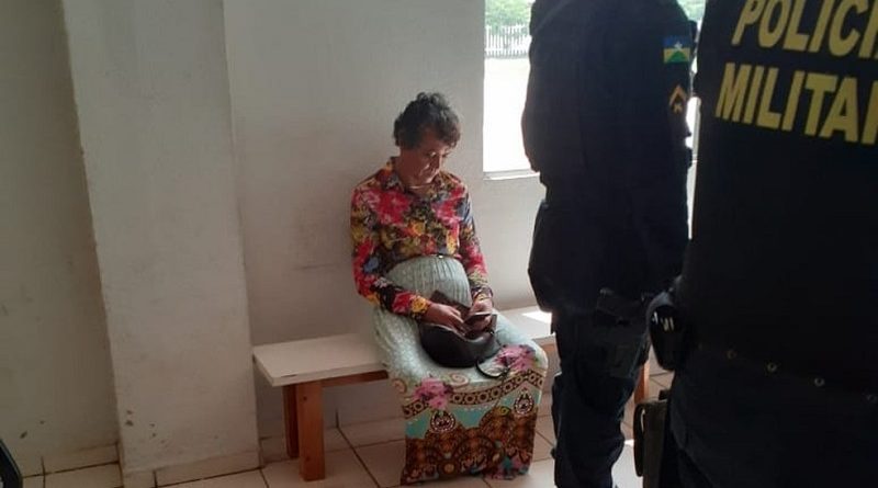 suspeito-foi-preso-e-levado-a-central-de-policia-em-porto-velho