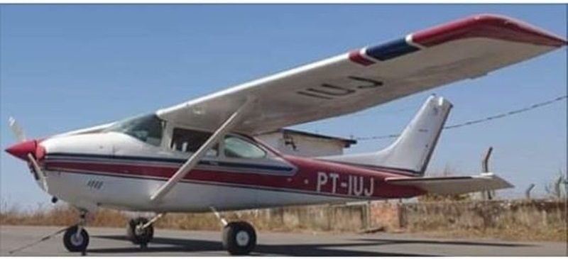 aviao-roubado-grupo-do-facebook