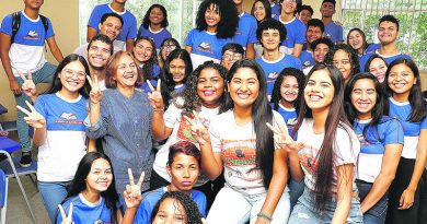 Belém, Pará, Brasil. Cidade. Estudantes da Escola Estadual Albanizia de Oliveira Lima, alcamçam no ENEM a nota 980. 20/01/2020. Foto: Irene Almeida/Diário do Pará.