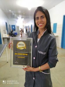 DRA. ELIGIANE CRISTINA - FISIOTERAPEUTA