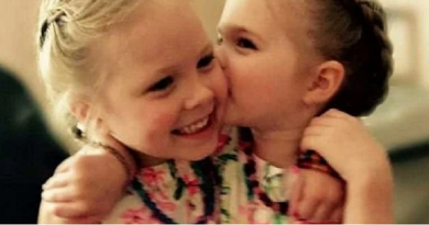 gemeas morta pela mae