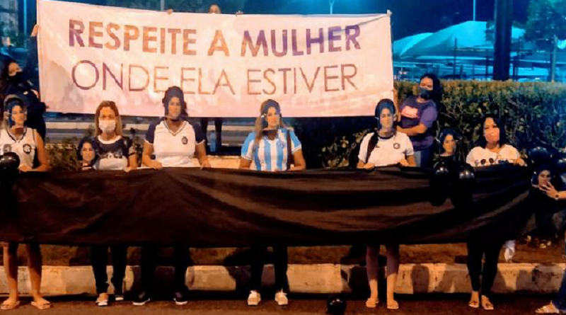 Pai e Filho colidiram de frente com caminhão (Foto:Via WhatsApp)