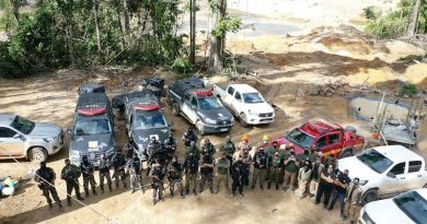 Foto: Ascom / SEMAS] Em seis meses, a Operação Amazônia Viva embargou 133.348,03 hectares e confiscou 6.000 m³ de madeira, entre outros resultados