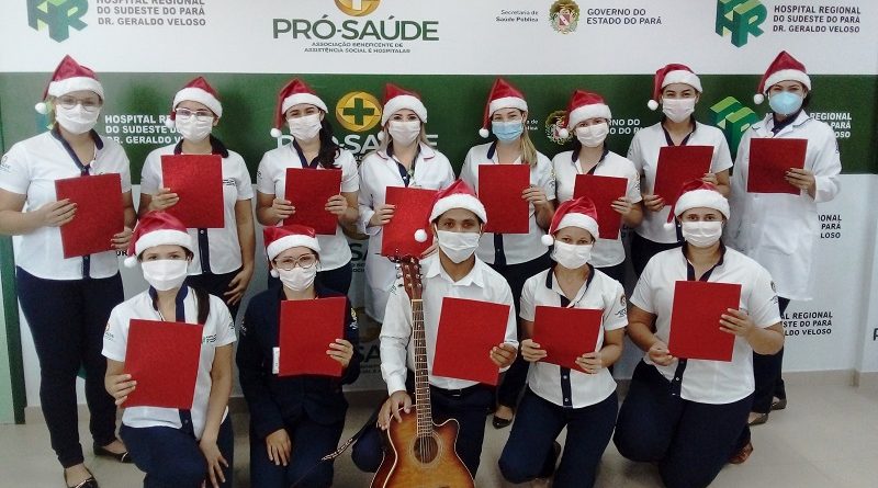 Integrantes do Coral HRSP. Fotografia Comunicação Pró-Saúde