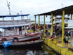 As cenas em nada lembram a pandemia que vivemos no momento (Foto: Junio Matos)