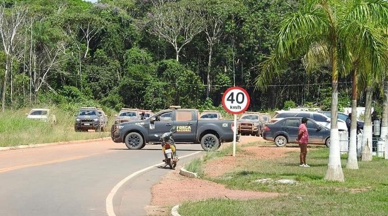 Força Nacional faz segurança no aeroporto de Jacareacanga