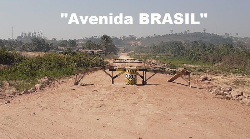 Ponte interditada da Avenida Brasil (Foto:Arquivo JFP)