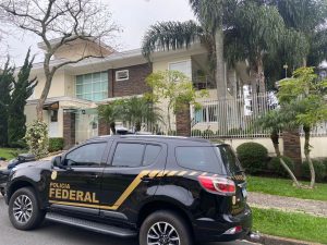 Veículo é um dos bens apreendidos na operação. — Foto: Reprodução / PF-PA