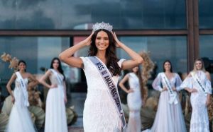 show_miss_D4C21C6A-6CDA-46A3-A785-41EE3F801509