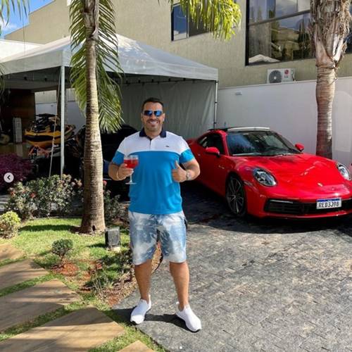 RONIE PETER FERNANDES DA SILVA
Quadrilha investigada atuava com agiotagemReprodução