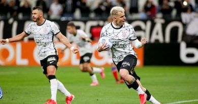 agenciacorinthians-foto-185780-990x556