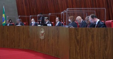 x96610714_Sessao-plenaria-do-TSE-sob-a-presidencia-do-ministro-Luis-Roberto-Barroso-Foto-Abdias-P.jpg.pagespeed.ic.NVsOCAZkxM