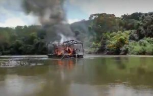 Operação contra o garimpo ilegal em (Foto:PM GO)