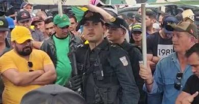 Sub comandante da PM é afastado do cargo , após recusar atender determinação do Ministro da Justiça em retirar manifestantes da rodovia.