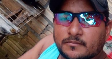 O atirador não teve a identidade identificada pela polícia, foi reconhecido e teve foto divulgada nas redes (Foto: Reprodução)