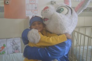 Pedro Henrique se divertiu com as atividades de Páscoa_Instituto Mais Saúde