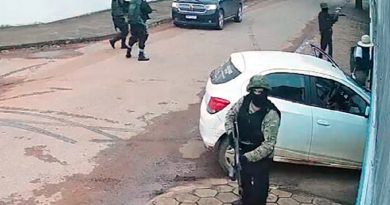 TERRORISTA CONFRESSA