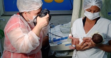 Fotografa Nubia Suriane registra bebês prematuros no HRSP. Fotografia AscomHRSP (1)