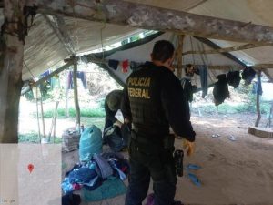 1c800851-efeb-4d6c-a2c0-04f52e51154d