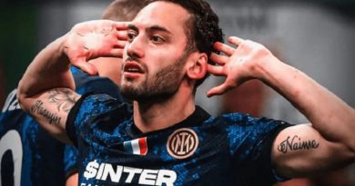 calhanoglu-inter-de-milao-729x48611zon_00813153_0_-3