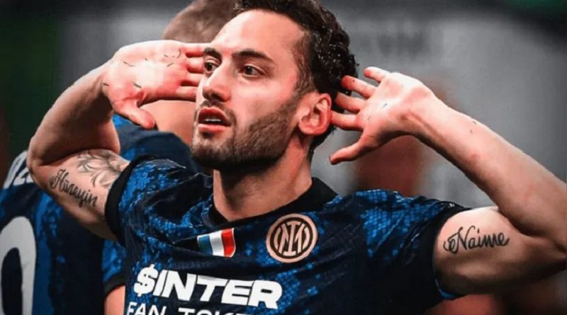calhanoglu-inter-de-milao-729x48611zon_00813153_0_-3