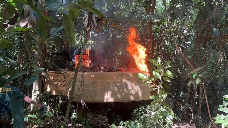 d617bd92-c73a-4ec3-a930-a5fc87f633d8