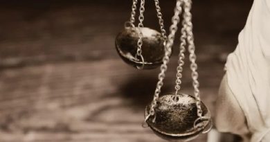 justice-ge8a932d2d_1280-696x464