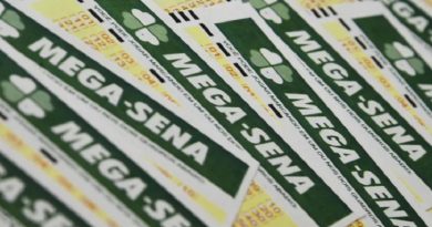 Mega-Sena: as apostas podem ser feitas até as 19h. | Marcello Casal Jr./Agência Brasil