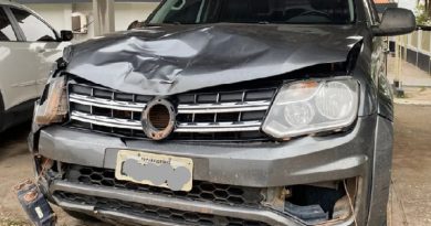 Carro dirigido pela condutora no momento do acidente. — Foto: Reprodução / Redes sociais