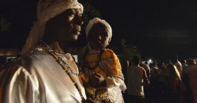 São Jorge (GO) - O Encontro de Culturas Tradicionais da Chapada dos Veadeiros, que começou no último fim de semana termina no domingo (28), tem uma agenda política reivindicada pelos povos tradicionais. Está previsto na programação, o 2º Encontro de Lideranças Quilombolas de Goiás (GO)