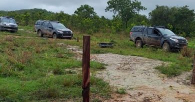 291d383ad2c4af794f28a47882bd6fb4-1