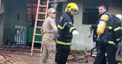 73759f1706926301b57f9562f7eecfcb