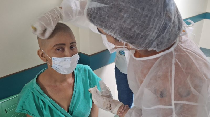 Leiliane Santos aprovou o Dia de Diva no HRBA_Instituto Mais Saúde