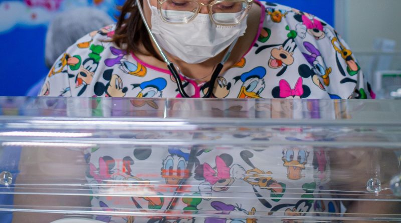 Medicos que atuam na UTI do HRSP foram homenageados com ensaio fotografico. Fotografia AscomHRSP (1)